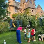 לינה וארוחת בוקר Royal Valentina Castle