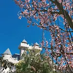 Royal Valentina Castle B&B