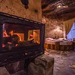 Royal Valentina Castle לינה וארוחת בוקר 4*