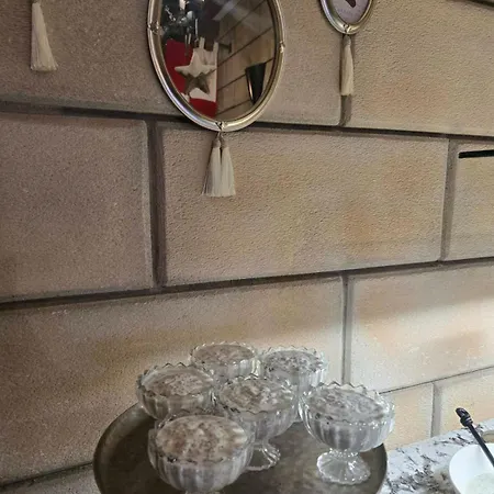 Royal Valentina Castle Bed & Breakfast