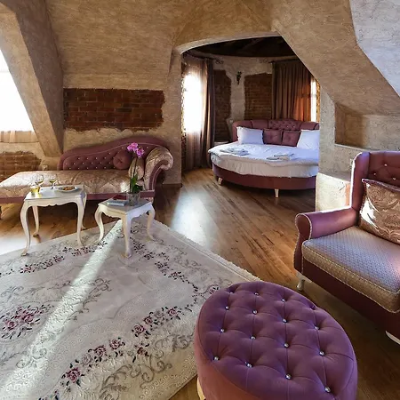 Royal Valentina Castle Ognyanovo (Blagoevgrad)
