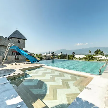 Royal Valentina Castle Panzió 4*
