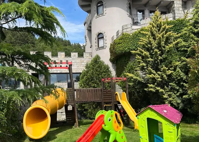 Royal Valentina Castle Bed & Breakfast 4*