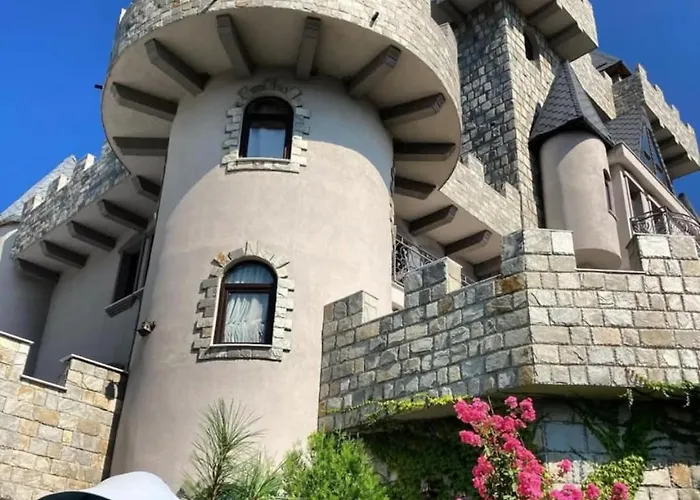 Royal Valentina Castle Ognyanovo (Blagoevgrad)